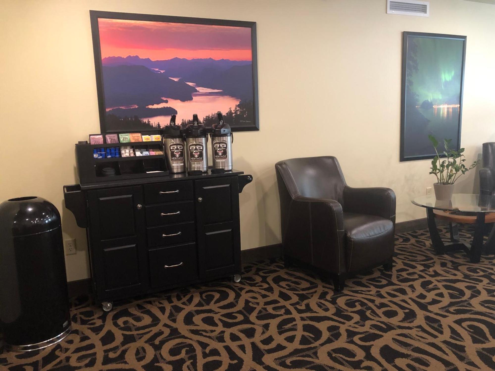 Aspen Suites Hotel סיטקה מראה חיצוני תמונה