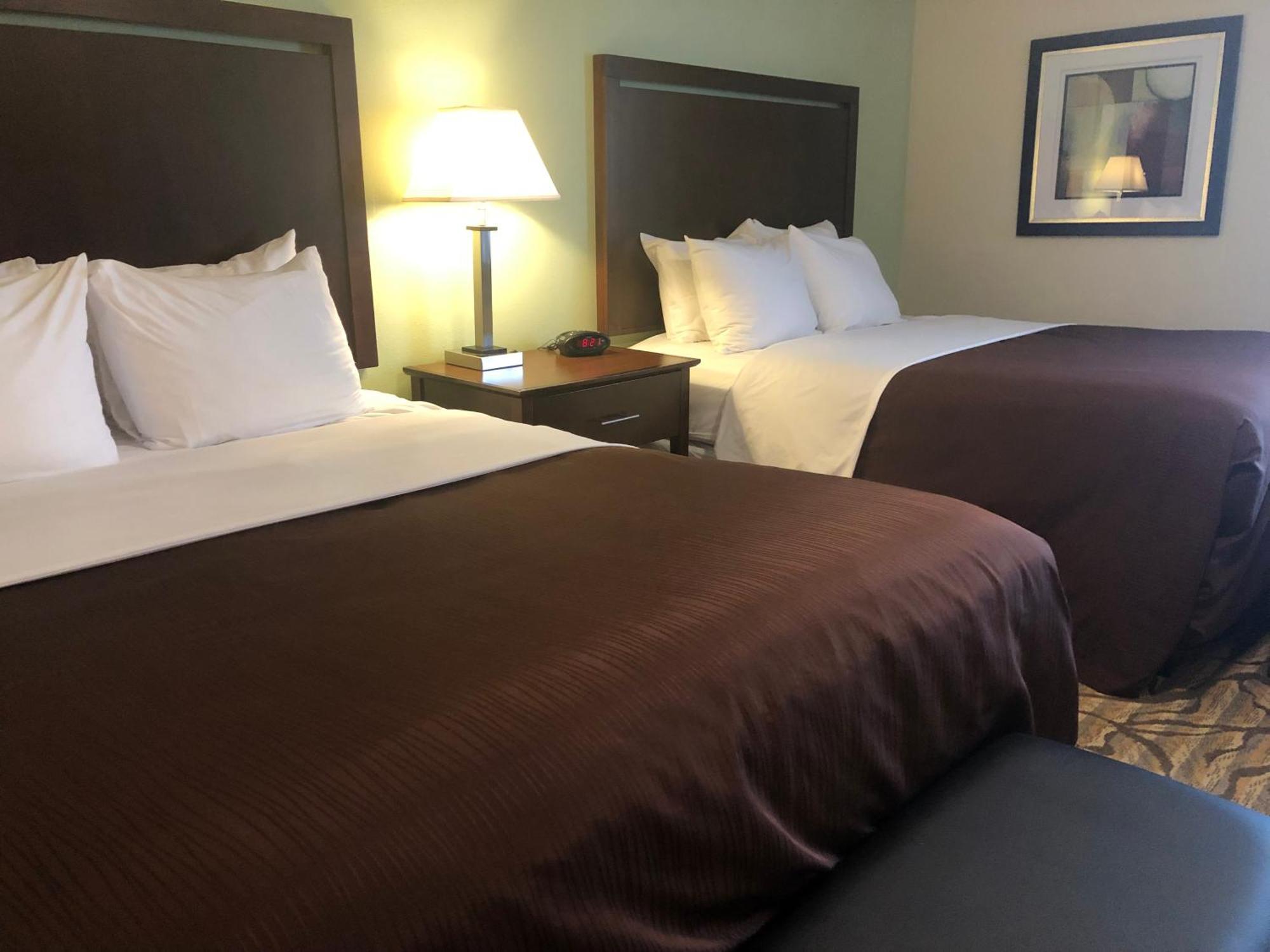 Aspen Suites Hotel סיטקה מראה חיצוני תמונה