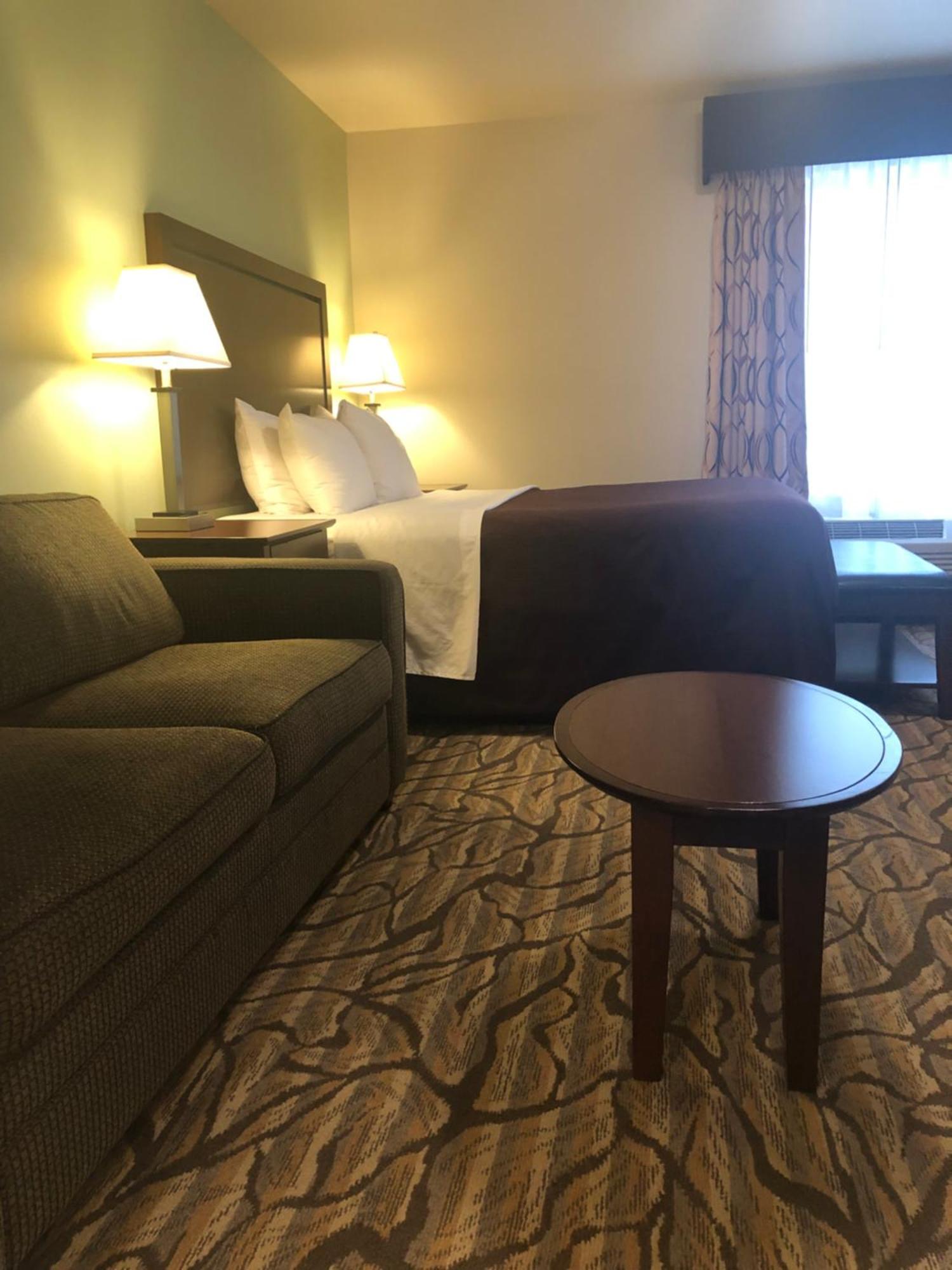 Aspen Suites Hotel סיטקה מראה חיצוני תמונה