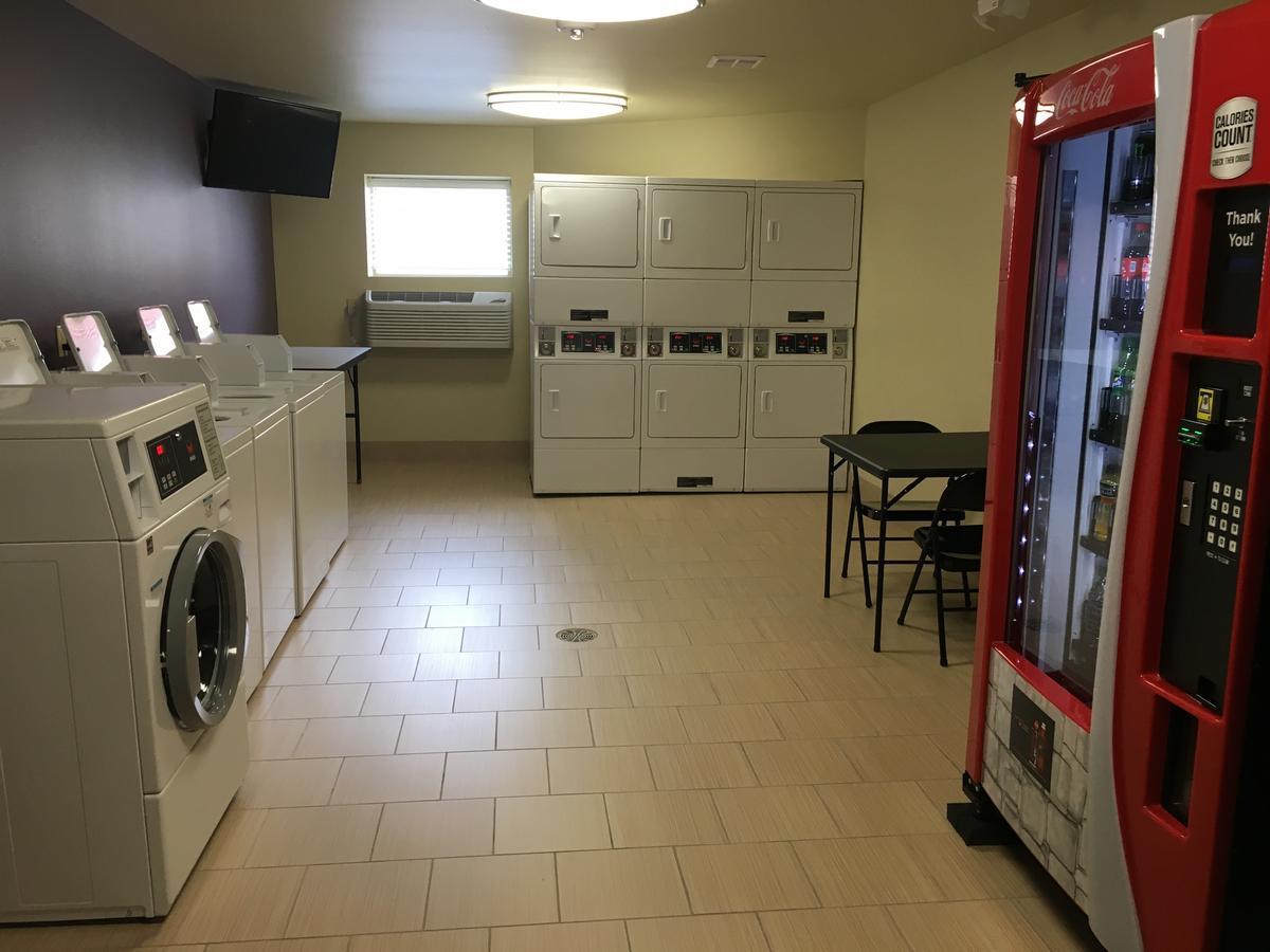 Aspen Suites Hotel סיטקה מראה חיצוני תמונה
