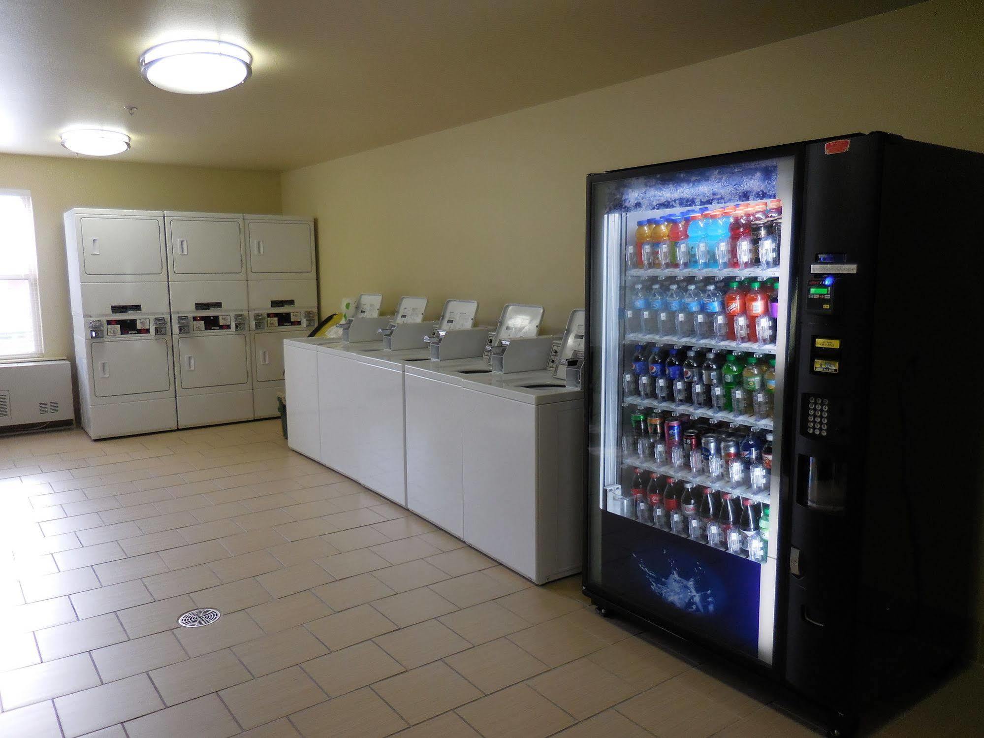 Aspen Suites Hotel סיטקה מראה חיצוני תמונה