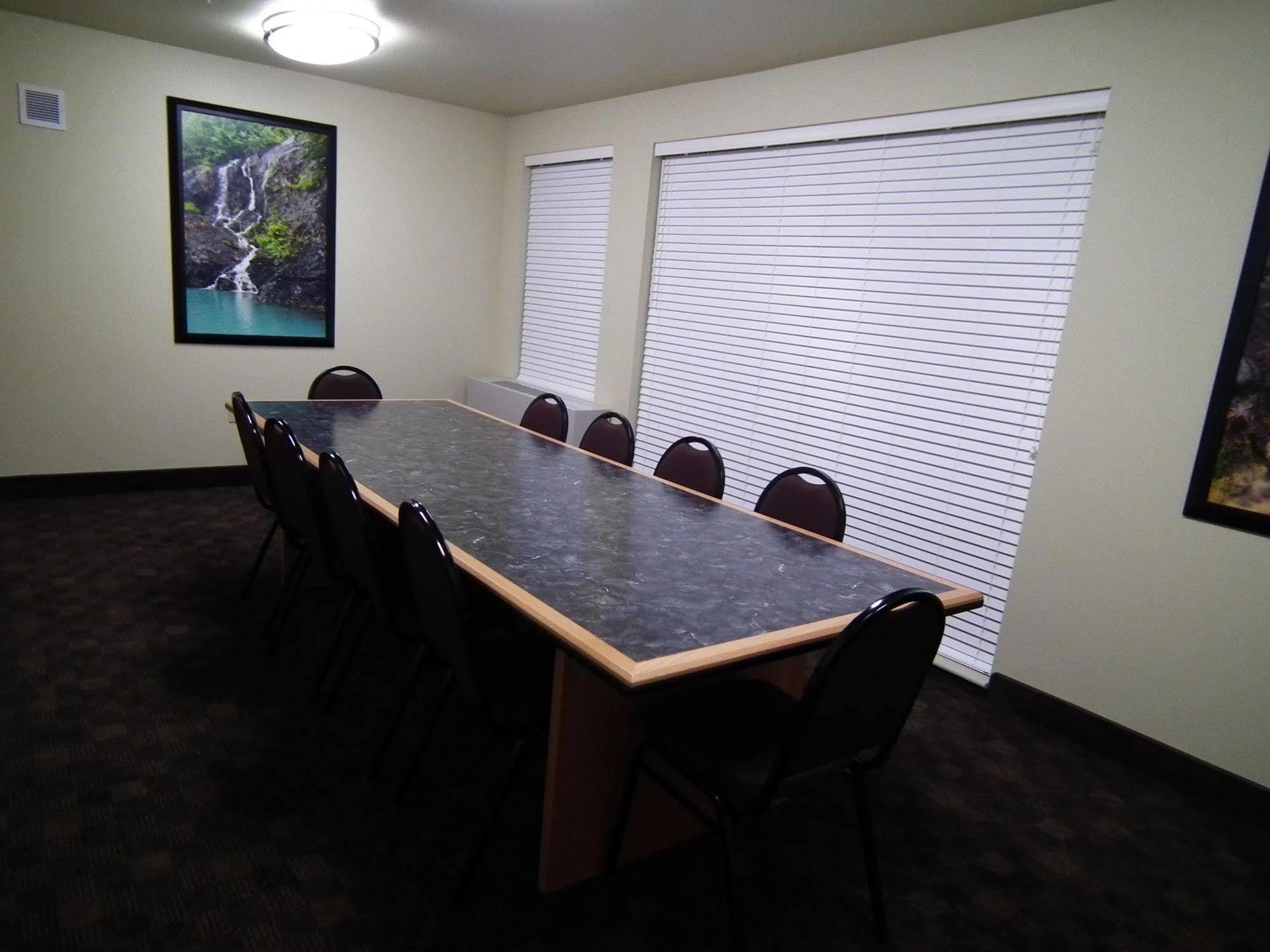 Aspen Suites Hotel סיטקה מראה חיצוני תמונה